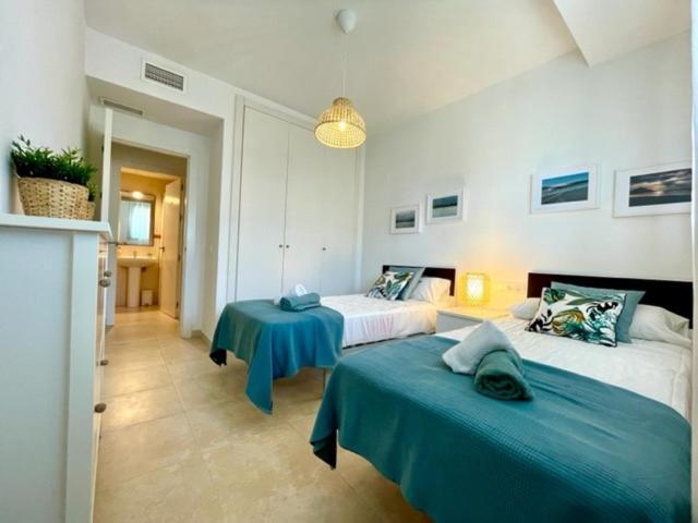 Appartamento GATU RACIMO terraza,piscina, aire ac,wifi y parking El Puerto de Santa María Esterno foto