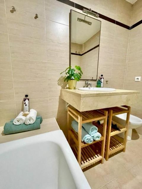 Appartamento GATU RACIMO terraza,piscina, aire ac,wifi y parking El Puerto de Santa María Esterno foto